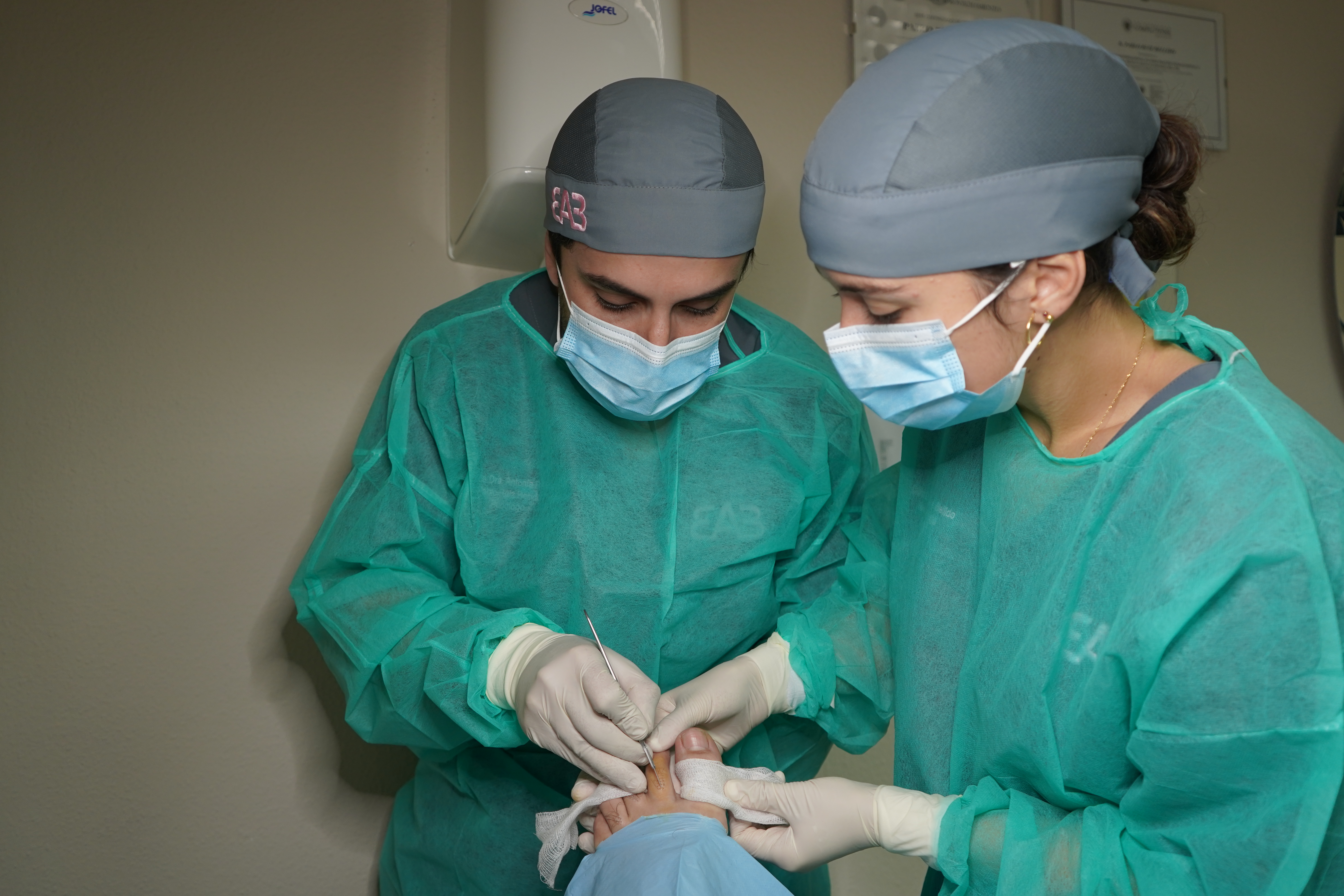Cirugía ungueal de uñas encarnadas en Córdoba
